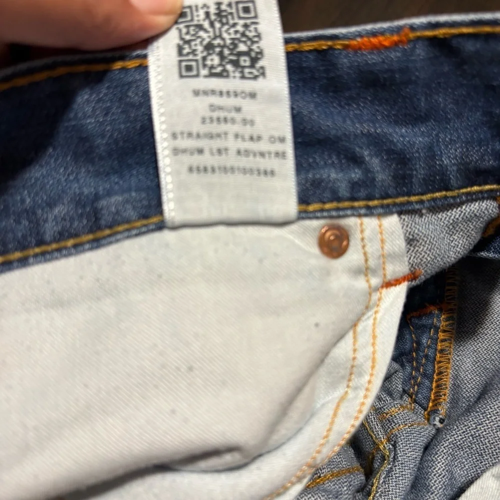 True Religion Medium Wash Straight Leg Men's Jeans size 36